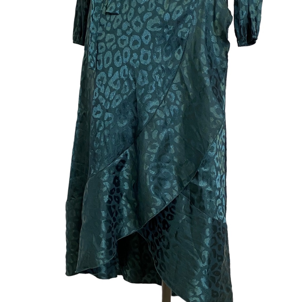 New Simplee green belted wrap ruffled hem long sleeve dress medium - Picture 4 of 9